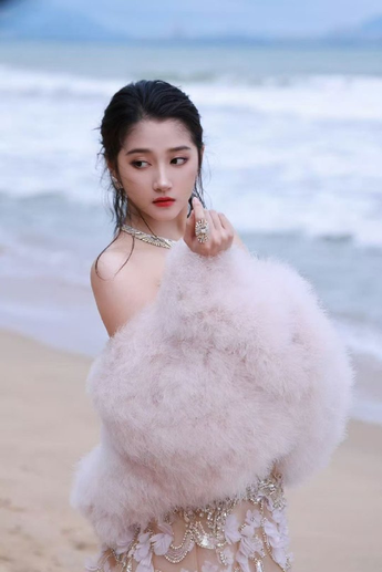 雯雯山村应用权限说明